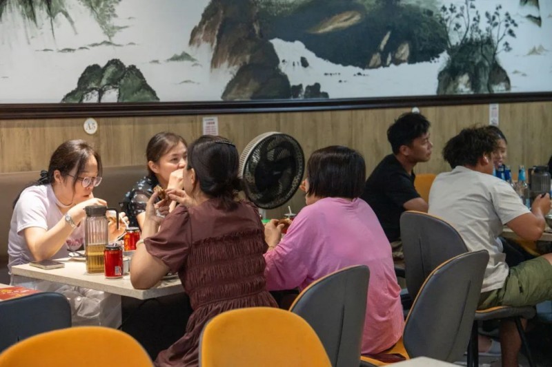 嘉兴秀洲王店镇：一场“王超”热火一座镇