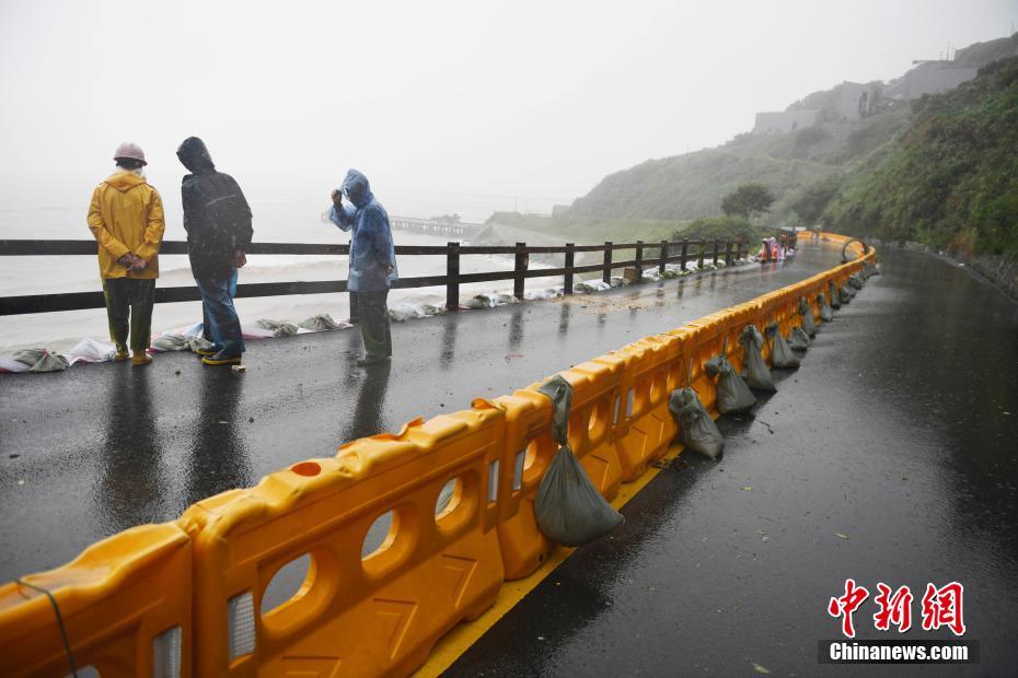 “灿都”逼近浙东海岛 民众安置妥当