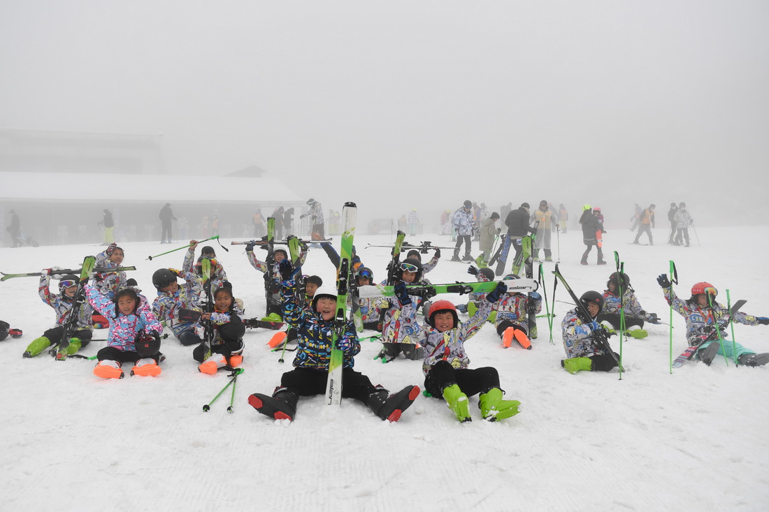 南方山村小学的“冰雪课堂”