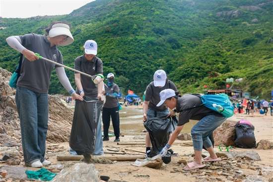 守护海洋蓝！第八届全国净滩公益活动（温岭主会场）举行