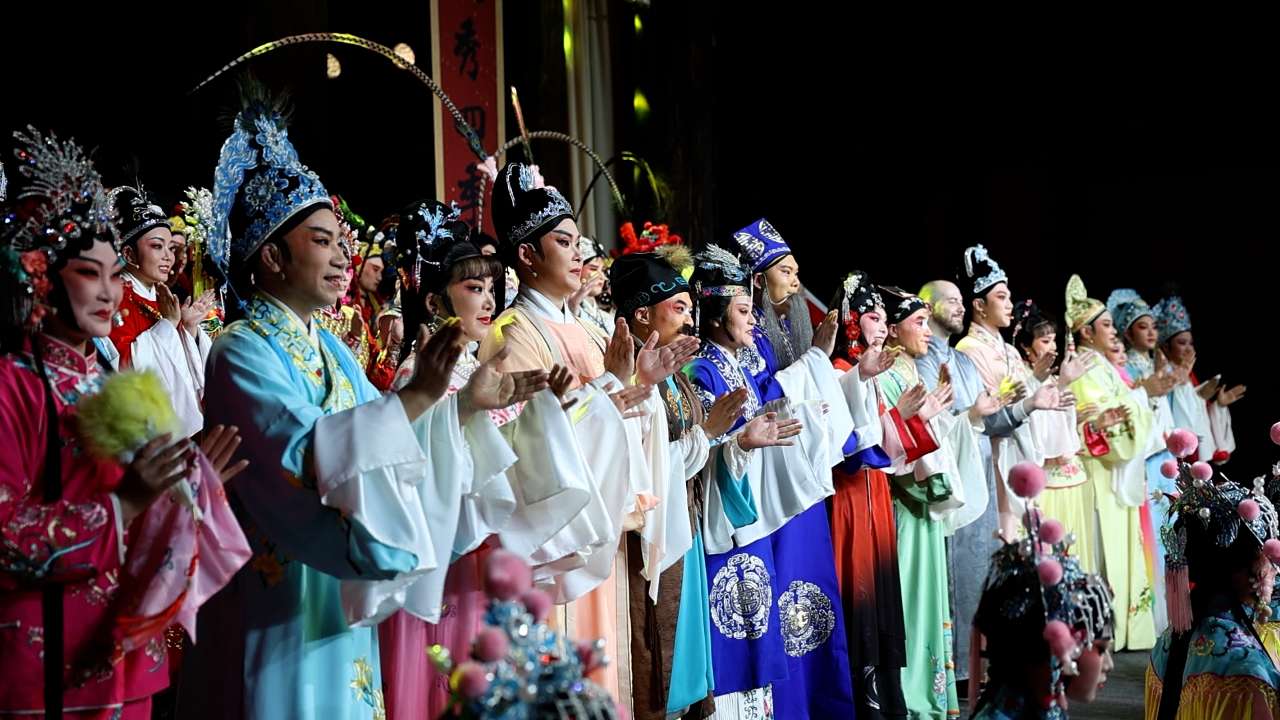2025全国民营文艺表演团体交流展示活动在浙江黄岩启幕