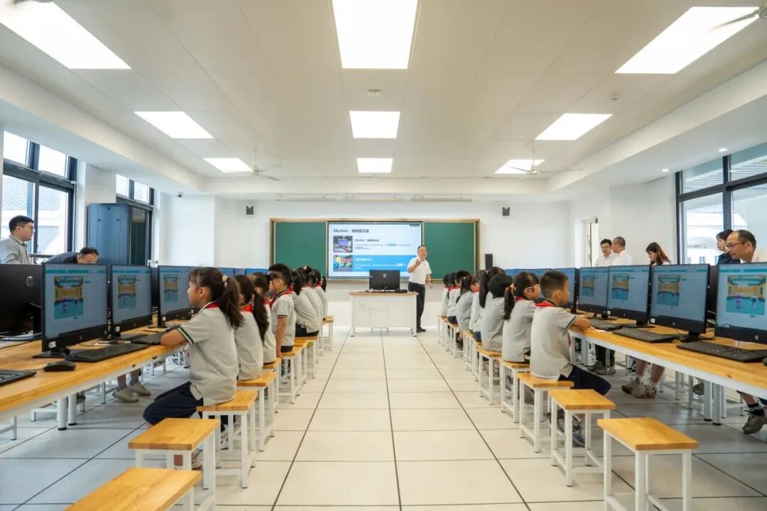 勇闯“AI+”赛道!秀洲这家企业,牛!