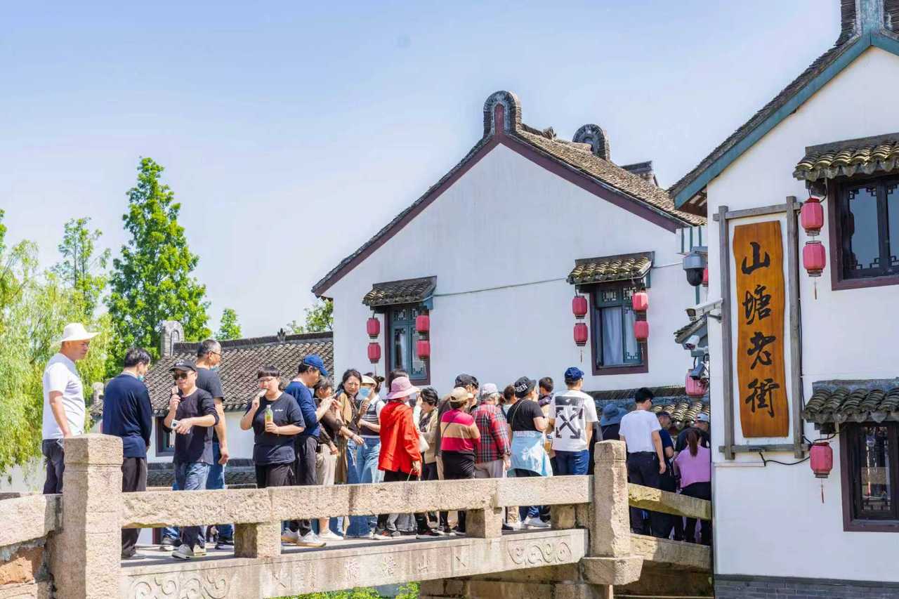 浙沪边界“试验田” 平湖广陈“毗邻党建”绘就乡村振兴新图景