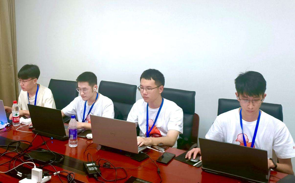 杭州电子科大“网络安全医生团”为中小企业“排雷除险”