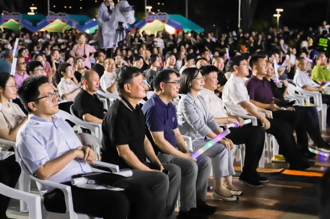 乘歌赴玉环 相逢海屿岛丨 “不一样的花火”浙江省城市歌手演唱会精彩上演