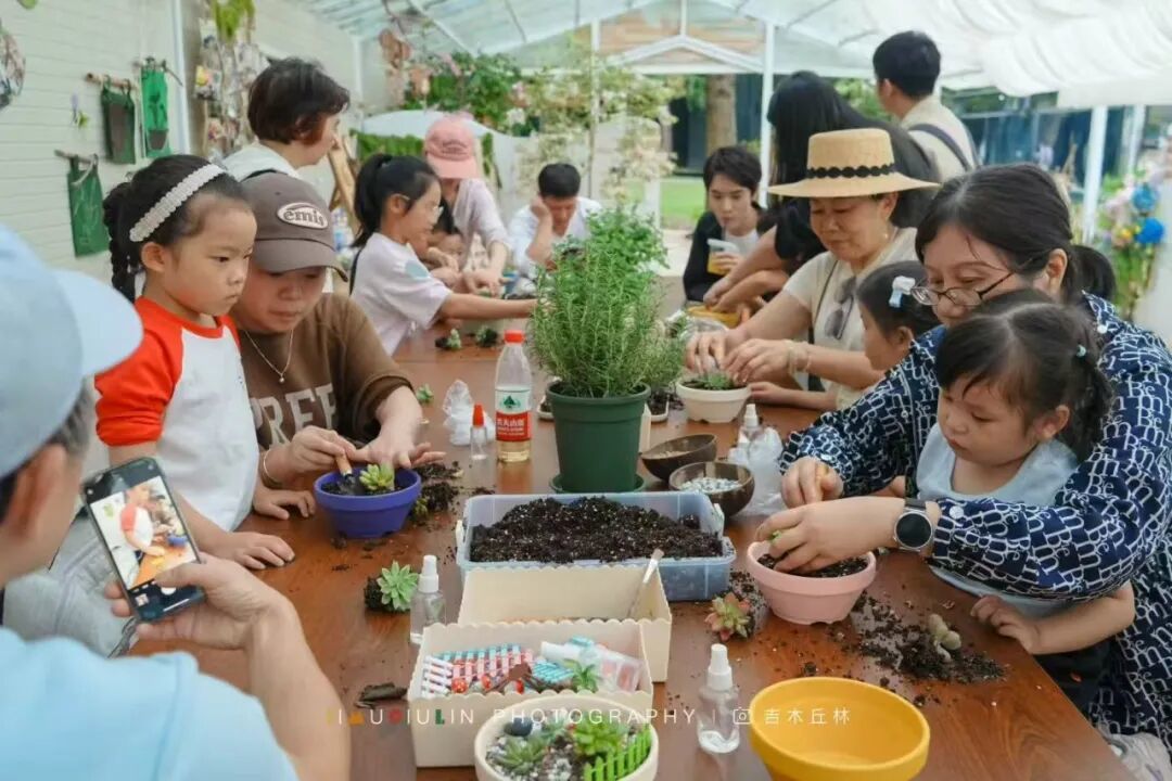 超115万人次!这个国庆假期,桐庐再次跻身TOP10 2b63b359e9298d0f95b2434cc1cb5bbf.jpg