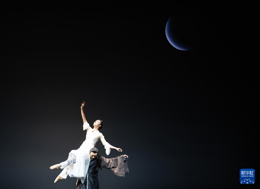 浙江德清:舞动江南古镇