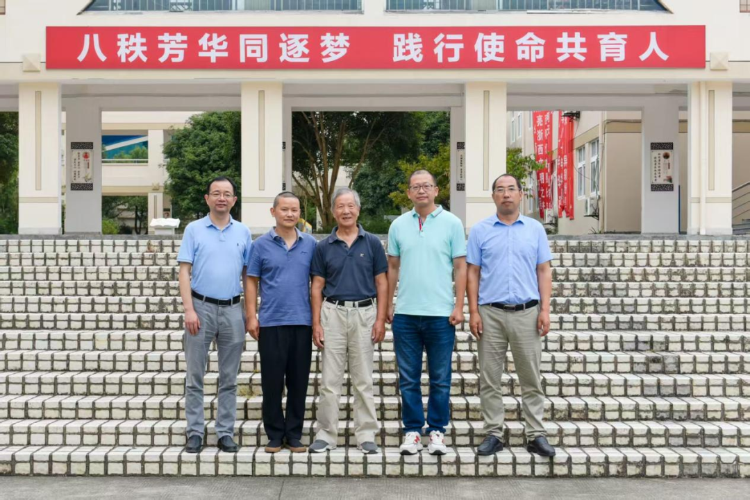 浙江临安一所农村普通高中，竟出一位新晋院士