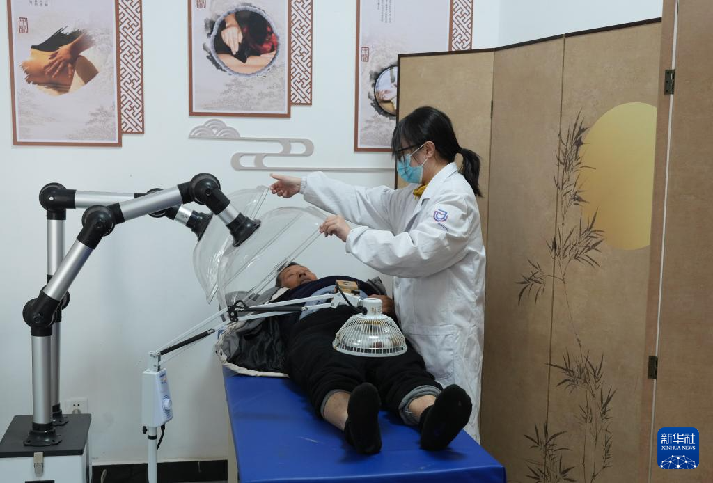 浙江建德:织密基层健康网