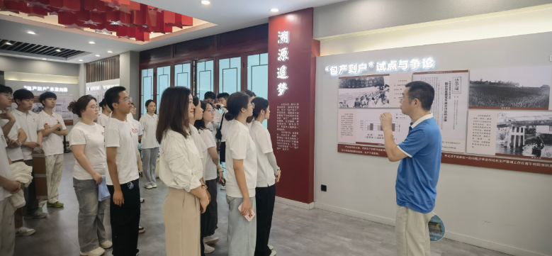 寻燎原星火 传承红色薪火——温医大“浙南薪火青年宣讲”实践团赴燎原社开展红色文化传播调研